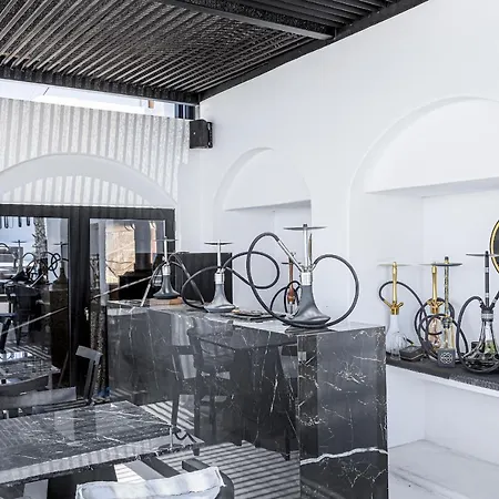 Tagoo Black Mykonos فندق 4*