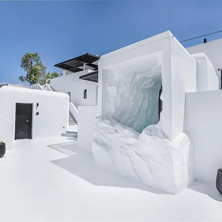 فندق Tagoo Black Mykonos 4*