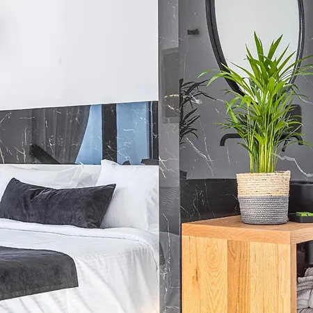 Hotel Tagoo Black Mykonos 4*